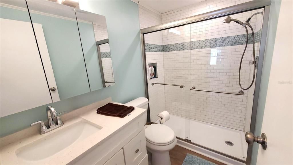 For Rent: $1,550 (2 beds, 2 baths, 984 Square Feet)