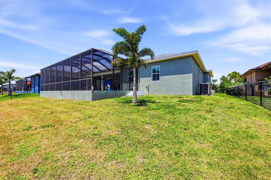 Activo con contrato: $675,000 (3 camas, 2 baños, 2036 Pies cuadrados)