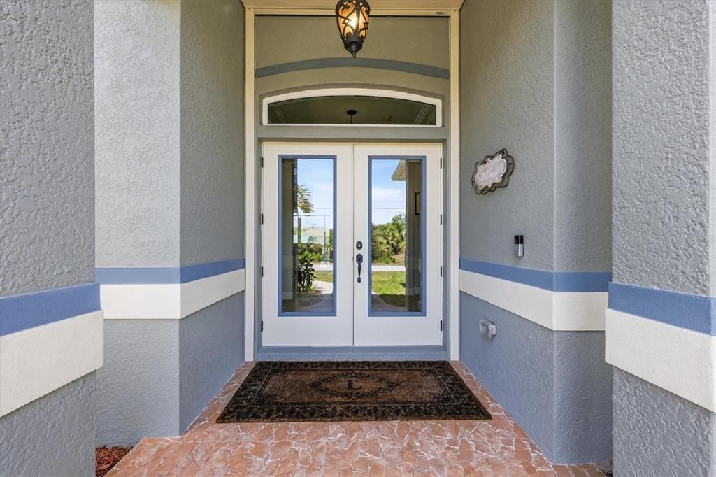 Activo con contrato: $675,000 (3 camas, 2 baños, 2036 Pies cuadrados)