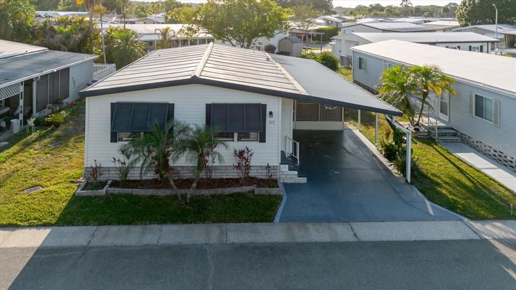 For Sale: $150,000 (2 beds, 2 baths, 1048 Square Feet)