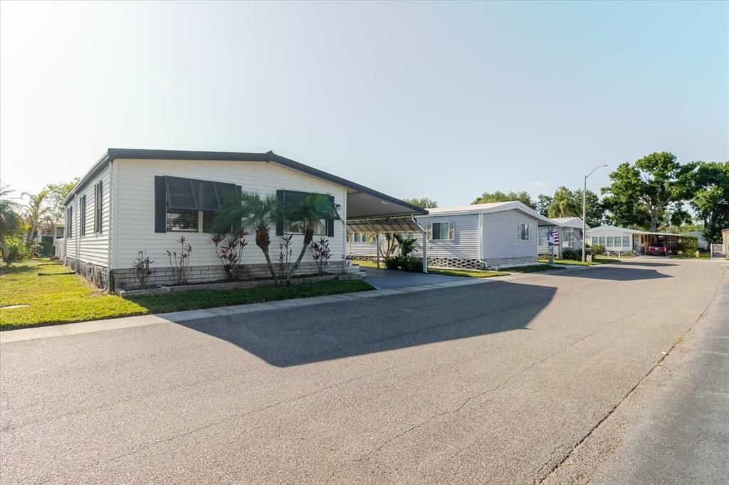 For Sale: $150,000 (2 beds, 2 baths, 1048 Square Feet)