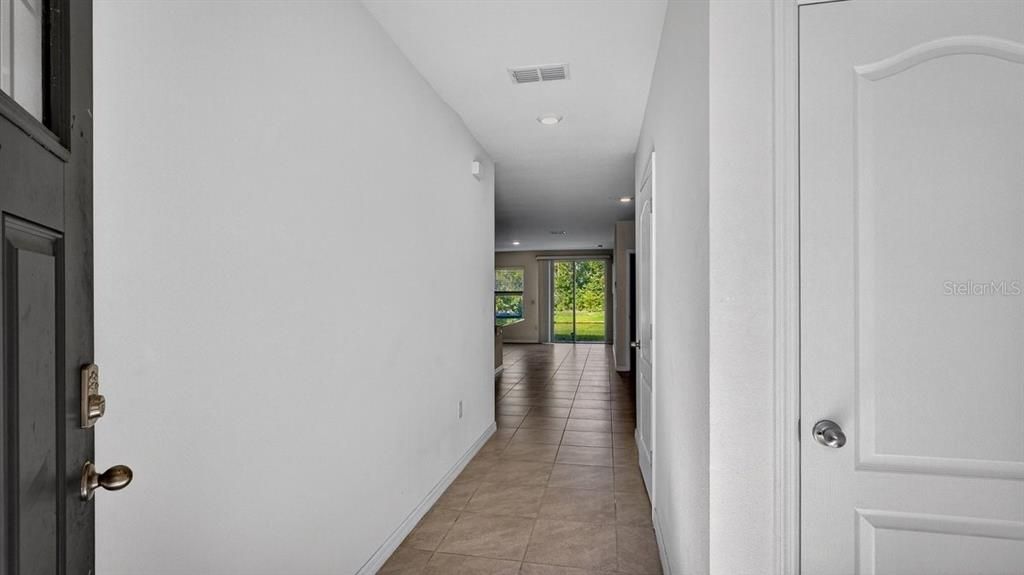 En Venta: $255,000 (2 camas, 2 baños, 1624 Pies cuadrados)