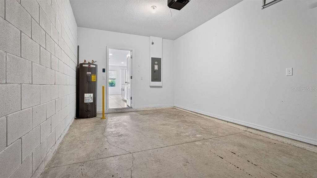 En Venta: $255,000 (2 camas, 2 baños, 1624 Pies cuadrados)