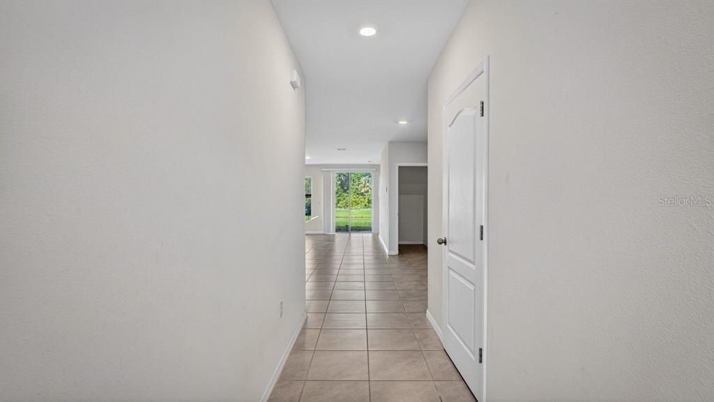 En Venta: $255,000 (2 camas, 2 baños, 1624 Pies cuadrados)