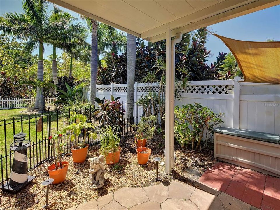 Activo con contrato: $499,900 (3 camas, 2 baños, 1559 Pies cuadrados)
