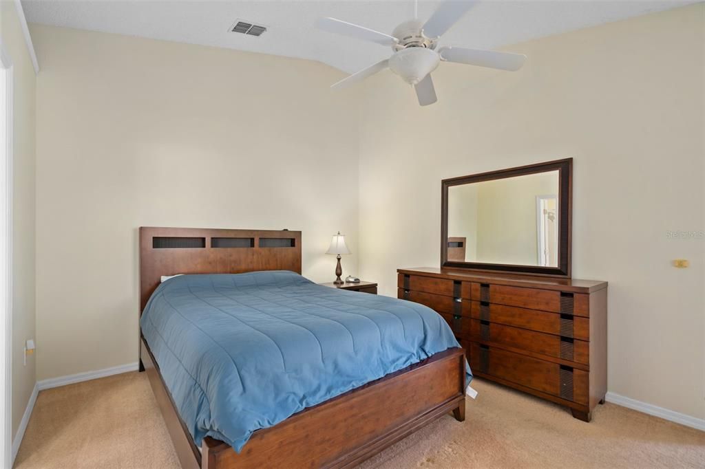 Active With Contract: $250,000 (3 beds, 2 baths, 1536 Square Feet)