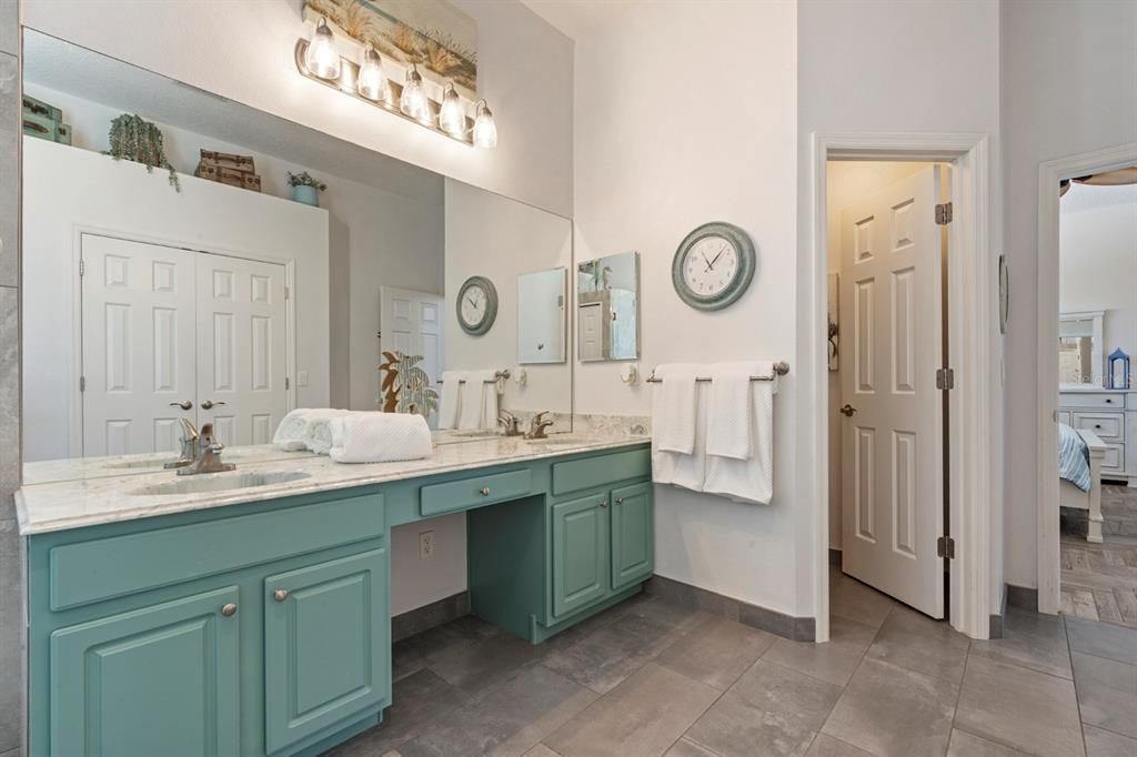 Active With Contract: $799,000 (4 beds, 2 baths, 1860 Square Feet)