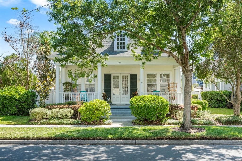 Active With Contract: $799,000 (4 beds, 2 baths, 1860 Square Feet)