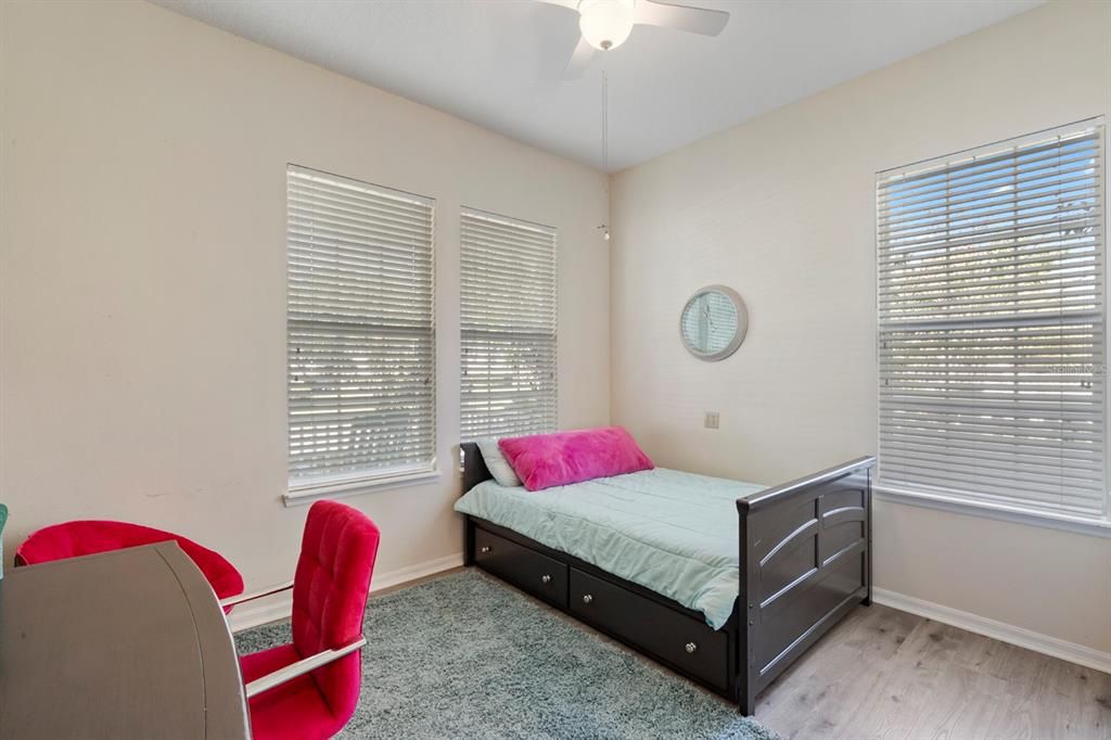 Active With Contract: $799,000 (4 beds, 2 baths, 1860 Square Feet)