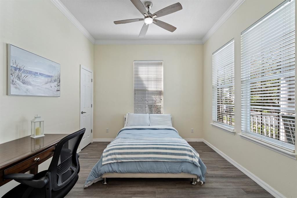 Active With Contract: $799,000 (4 beds, 2 baths, 1860 Square Feet)