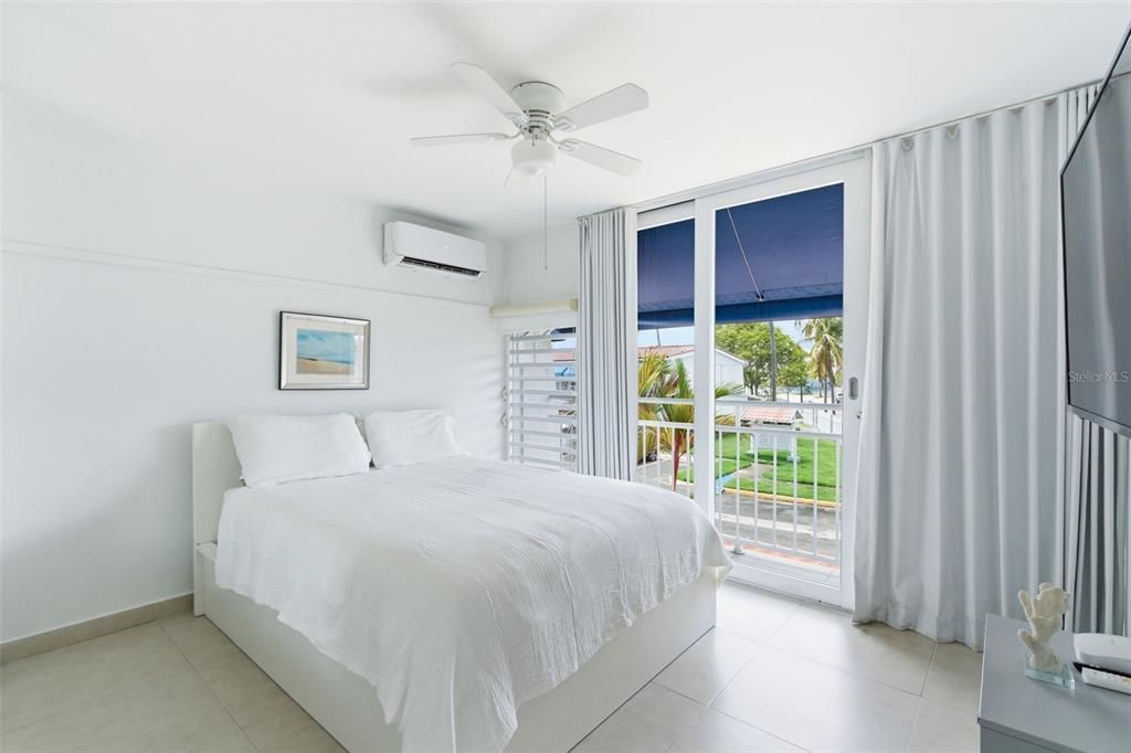For Sale: $490,000 (3 beds, 2 baths, 1775.6 Square Feet)