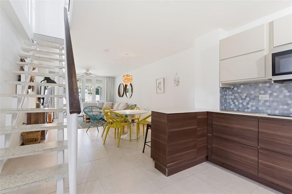 For Sale: $490,000 (3 beds, 2 baths, 1775.6 Square Feet)