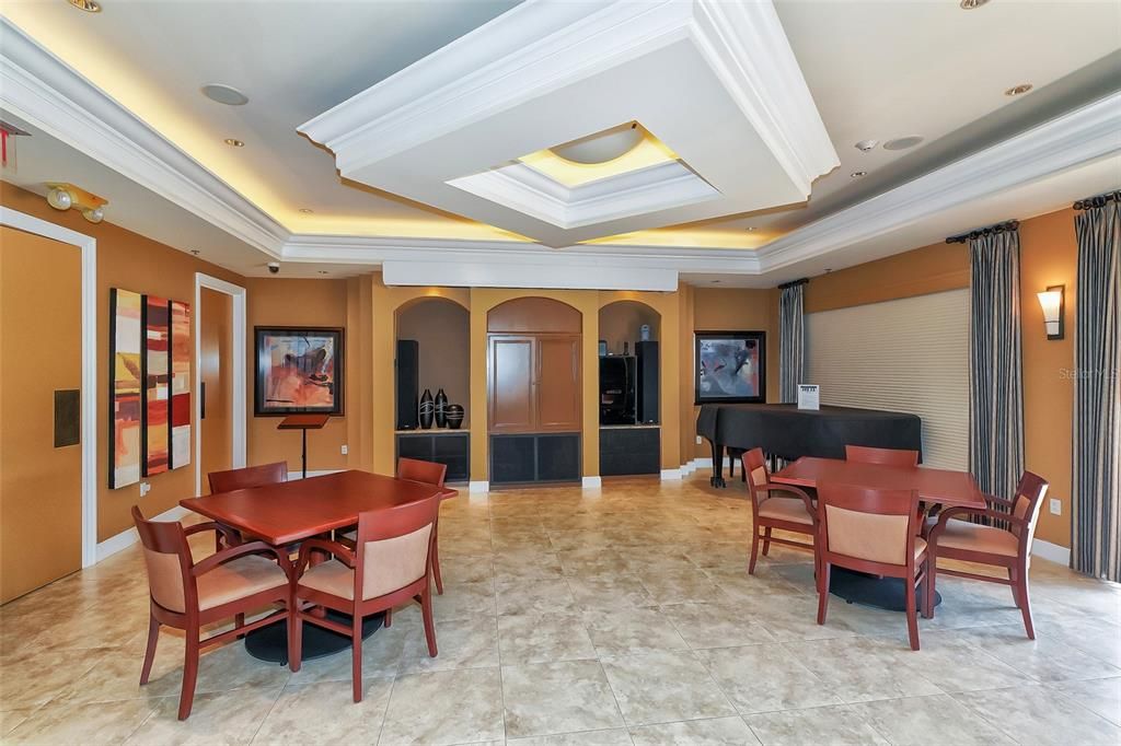 Active With Contract: $799,000 (2 beds, 2 baths, 1329 Square Feet)