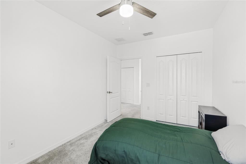 For Rent: $2,400 (3 beds, 2 baths, 1822 Square Feet)