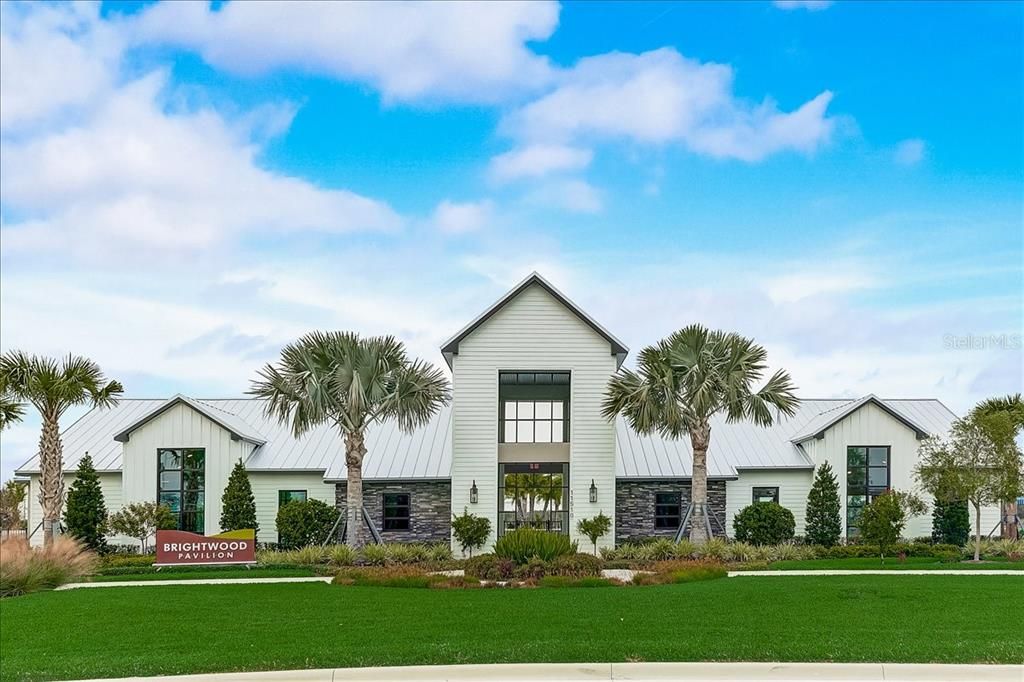 For Rent: $2,400 (3 beds, 2 baths, 1822 Square Feet)