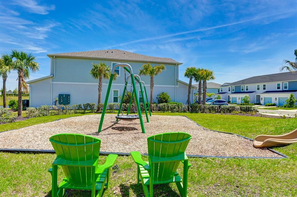 For Rent: $2,400 (3 beds, 2 baths, 1822 Square Feet)