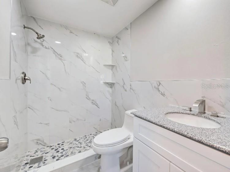 В аренду: $2,500 (3 спален, 2 ванн, 1260 Квадратных фут)