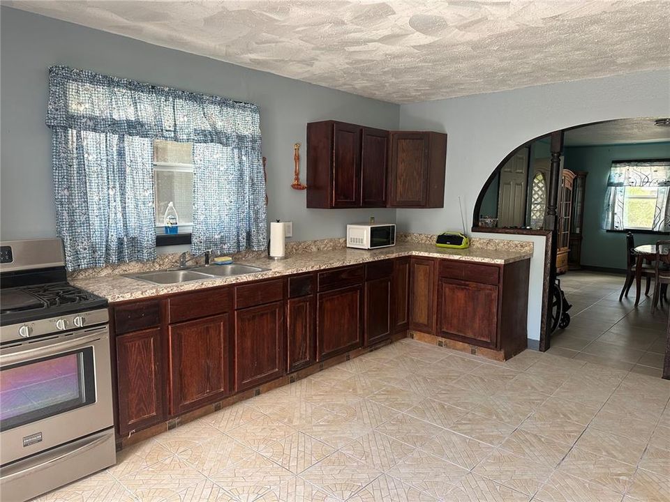 En Venta: $139,000 (1 camas, 1 baños, 1594 Pies cuadrados)