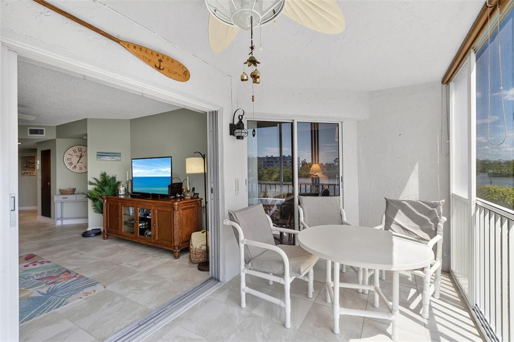 En Venta: $249,000 (2 camas, 2 baños, 1093 Pies cuadrados)
