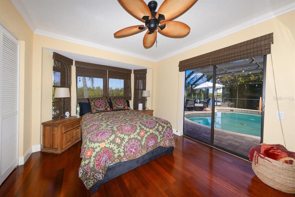 Activo con contrato: $764,000 (3 camas, 2 baños, 2235 Pies cuadrados)