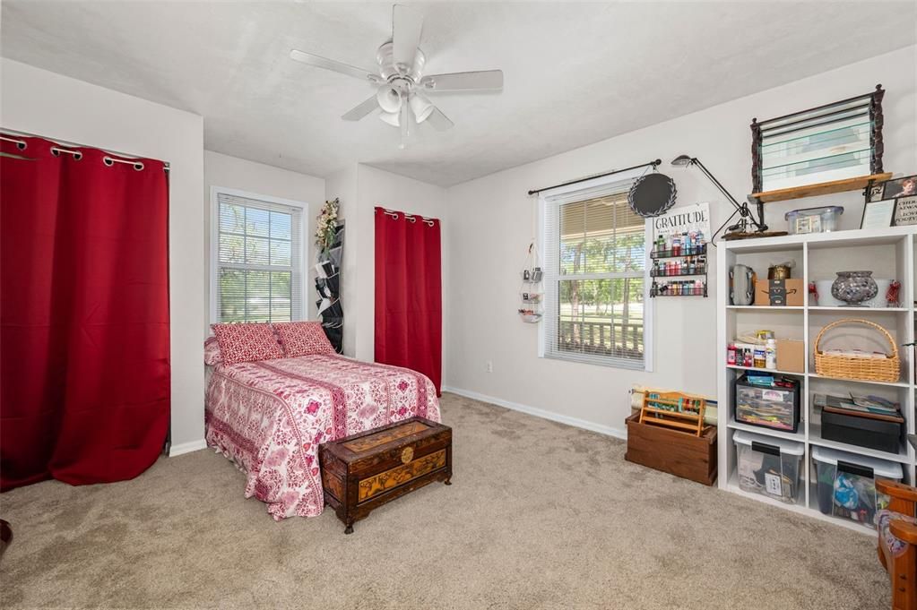 For Sale: $650,000 (3 beds, 4 baths, 2272 Square Feet)
