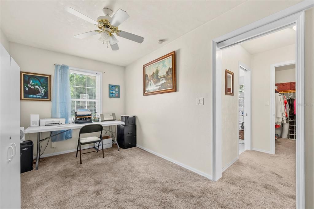 For Sale: $650,000 (3 beds, 4 baths, 2272 Square Feet)