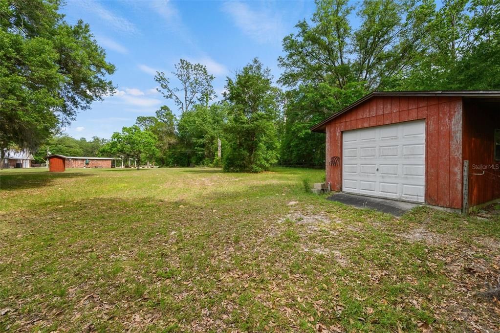 For Sale: $650,000 (3 beds, 4 baths, 2272 Square Feet)