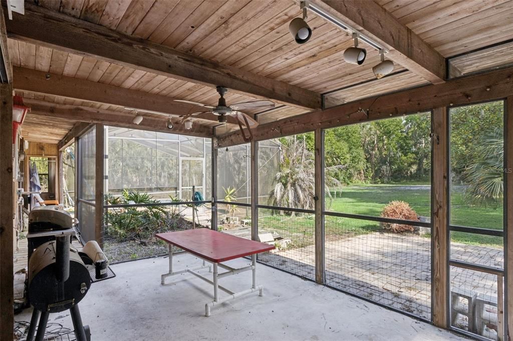 En Venta: $430,000 (5 camas, 3 baños, 2443 Pies cuadrados)