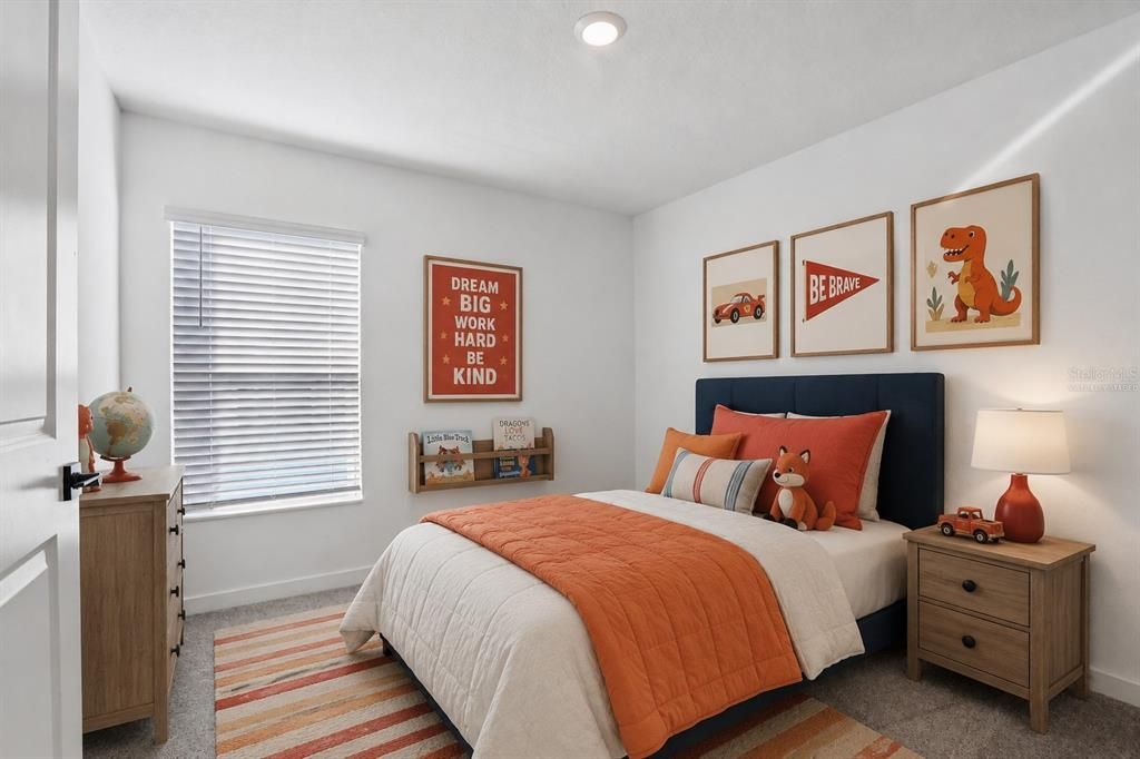 Active With Contract: $295,900 (2 beds, 2 baths, 1032 Square Feet)