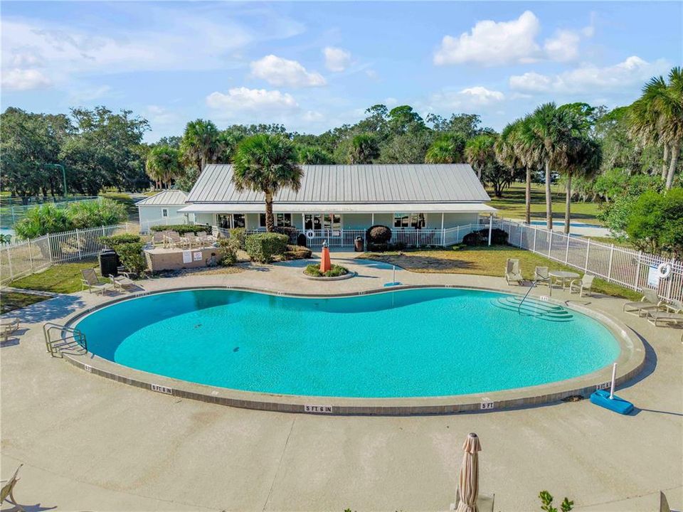 For Sale: $294,500 (3 beds, 2 baths, 1416 Square Feet)
