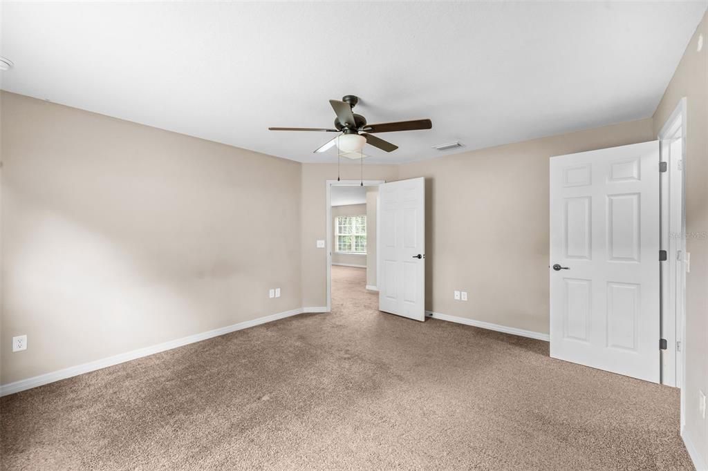 Active With Contract: $225,000 (3 beds, 2 baths, 1332 Square Feet)