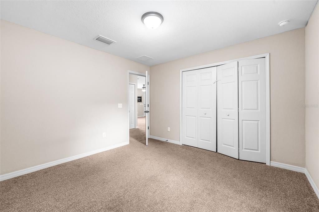 Active With Contract: $225,000 (3 beds, 2 baths, 1332 Square Feet)