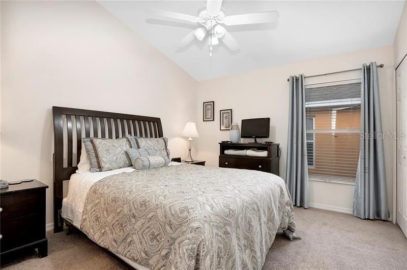 Active With Contract: $2,950 (4 beds, 3 baths, 2165 Square Feet)