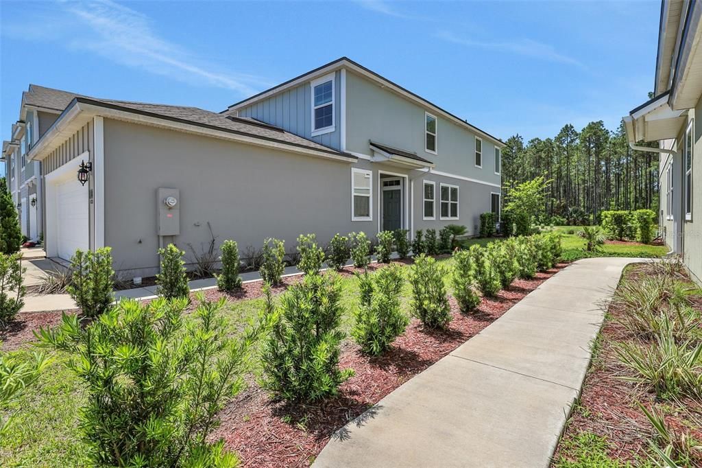 Active With Contract: $295,000 (3 beds, 2 baths, 1795 Square Feet)