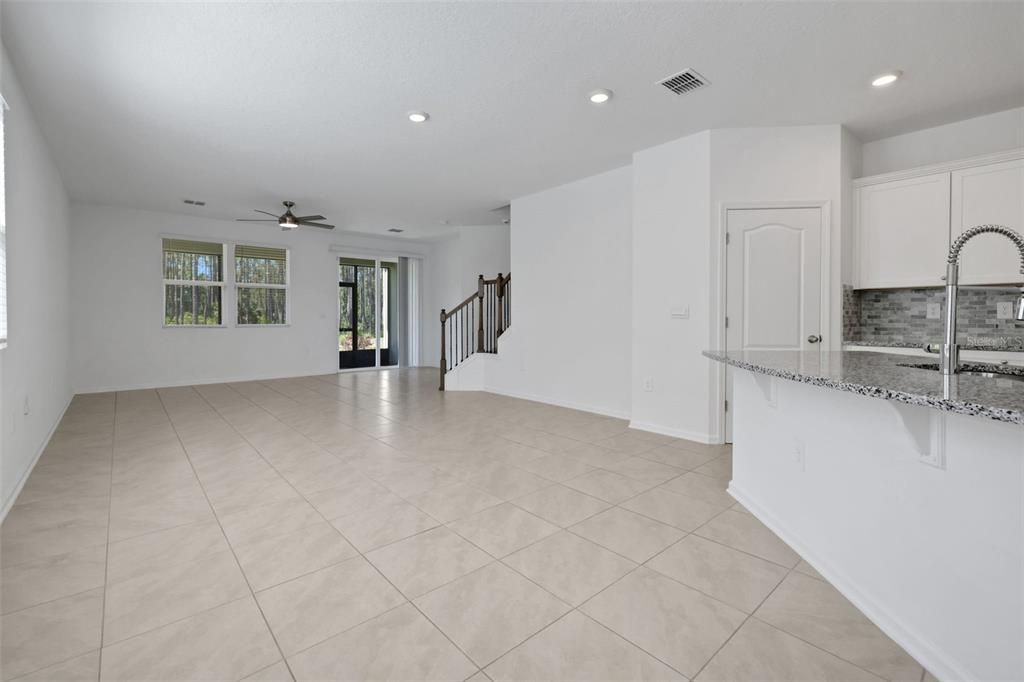 Active With Contract: $295,000 (3 beds, 2 baths, 1795 Square Feet)