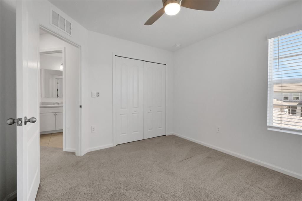 Active With Contract: $295,000 (3 beds, 2 baths, 1795 Square Feet)