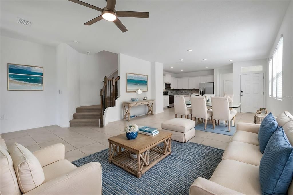 Active With Contract: $295,000 (3 beds, 2 baths, 1795 Square Feet)