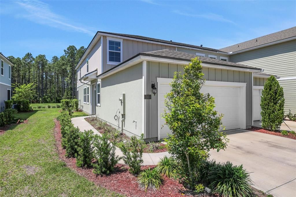 Active With Contract: $295,000 (3 beds, 2 baths, 1795 Square Feet)