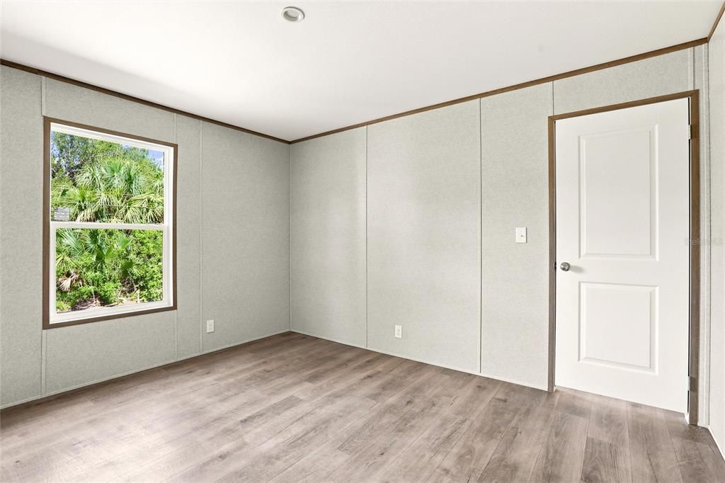 En Venta: $230,000 (4 camas, 2 baños, 1813 Pies cuadrados)