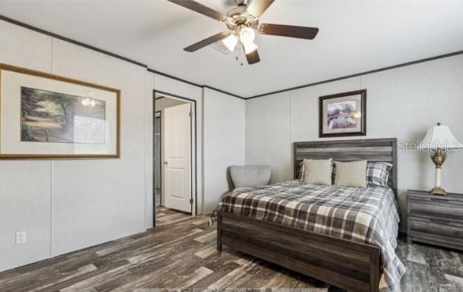 For Sale: $230,000 (4 beds, 2 baths, 1813 Square Feet)