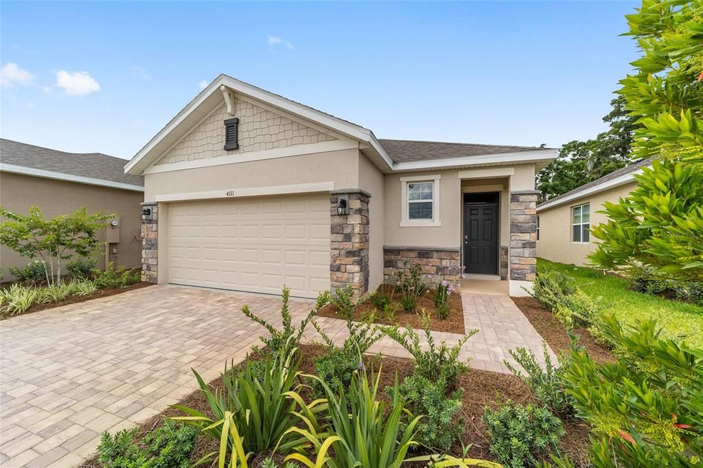For Rent: $2,300 (3 beds, 2 baths, 1505 Square Feet)