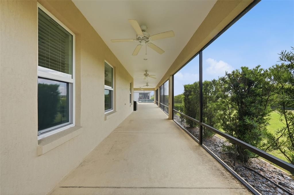En Venta: $729,000 (3 camas, 2 baños, 2103 Pies cuadrados)