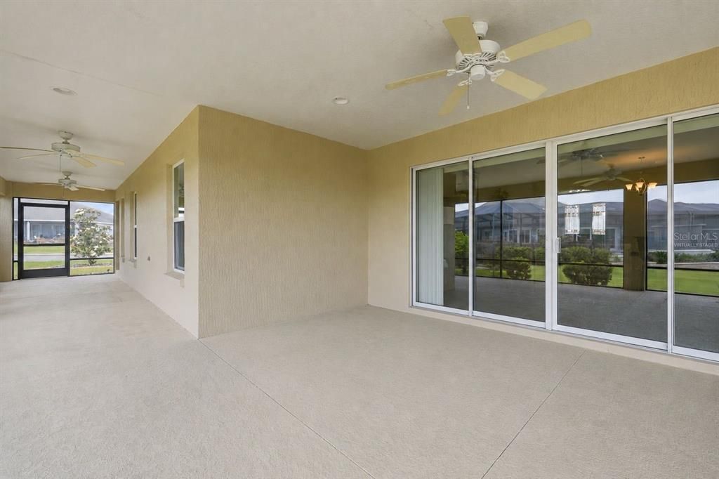 En Venta: $729,000 (3 camas, 2 baños, 2103 Pies cuadrados)