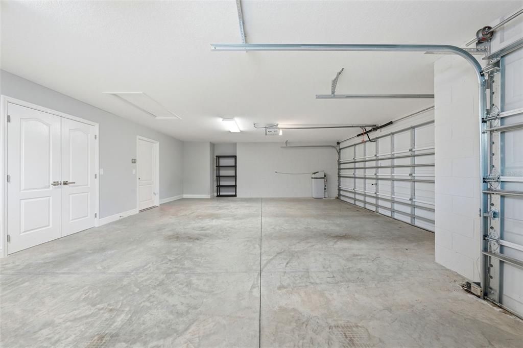En Venta: $729,000 (3 camas, 2 baños, 2103 Pies cuadrados)