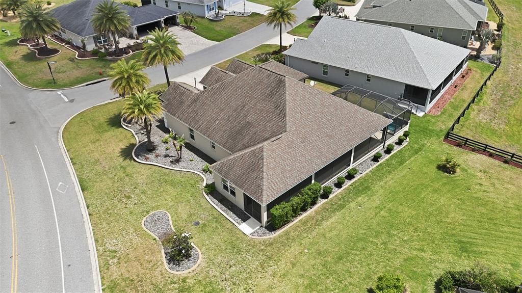 En Venta: $729,000 (3 camas, 2 baños, 2103 Pies cuadrados)