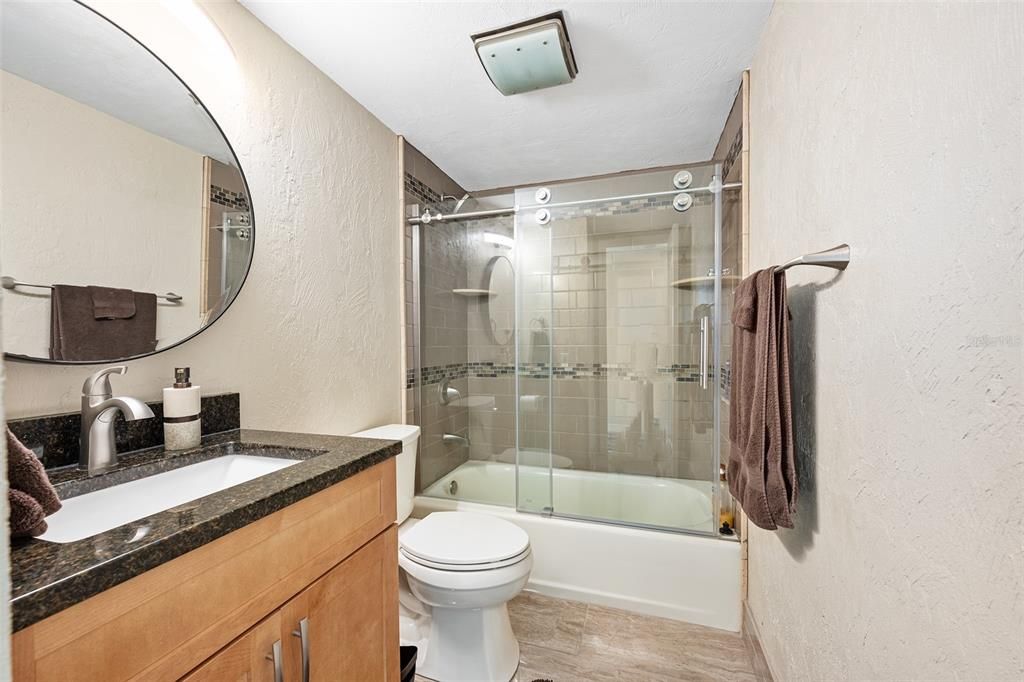 For Sale: $540,000 (2 beds, 2 baths, 1360 Square Feet)