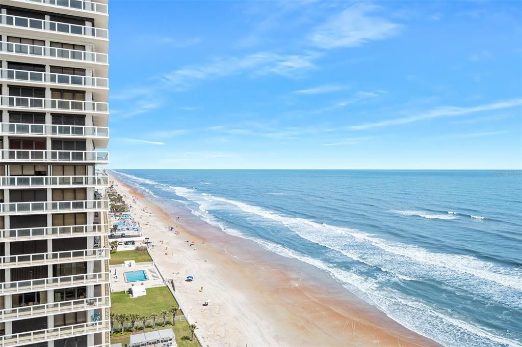 For Sale: $540,000 (2 beds, 2 baths, 1360 Square Feet)