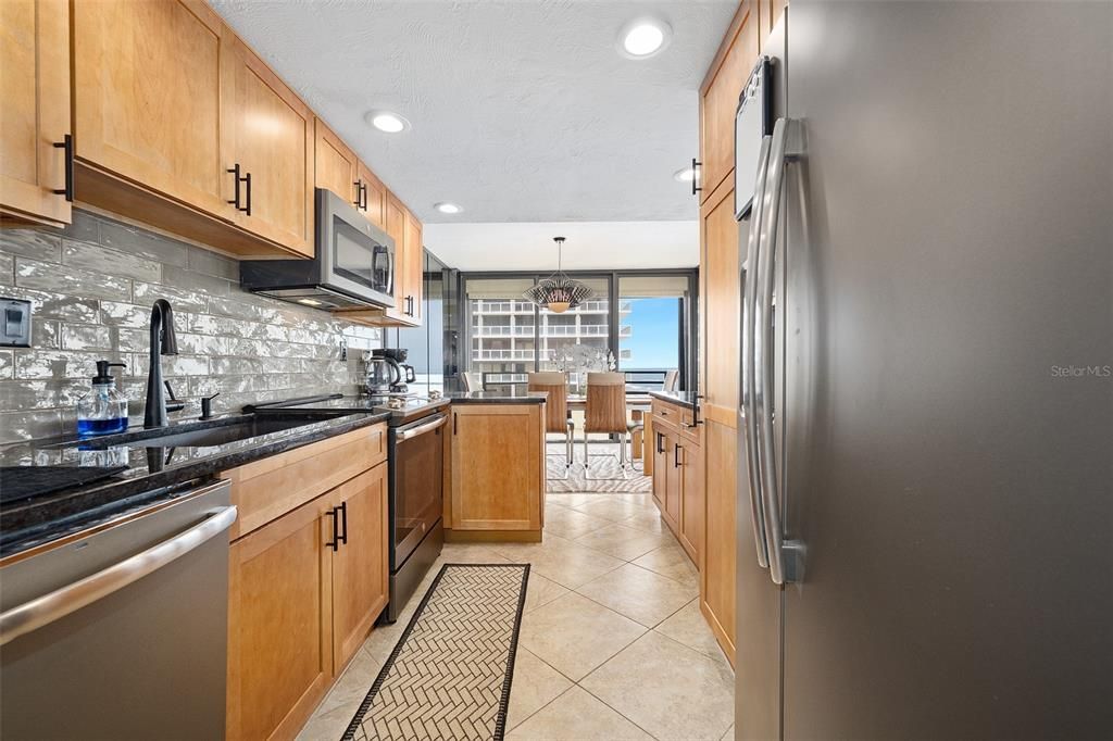 For Sale: $540,000 (2 beds, 2 baths, 1360 Square Feet)