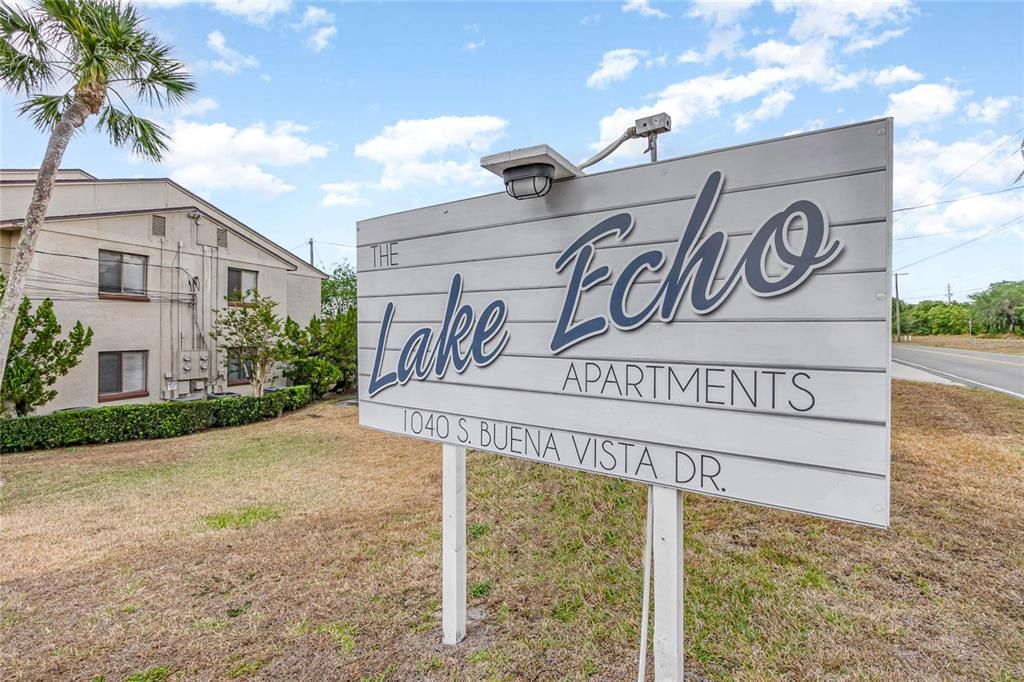 For Rent: $1,445 (2 beds, 2 baths, 955 Square Feet)