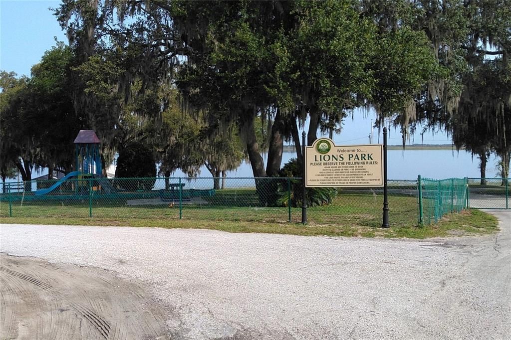 For Rent: $1,445 (2 beds, 2 baths, 955 Square Feet)